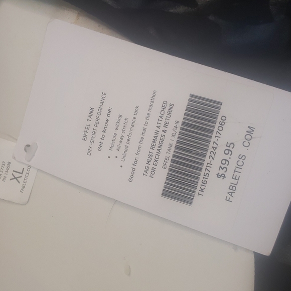 Fabletics Eiffel Tank black dry-sport performance moisture wicking XL NWT - Picture 5 of 6